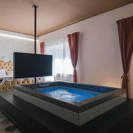 Suitefrattini Degli Eroi Řím